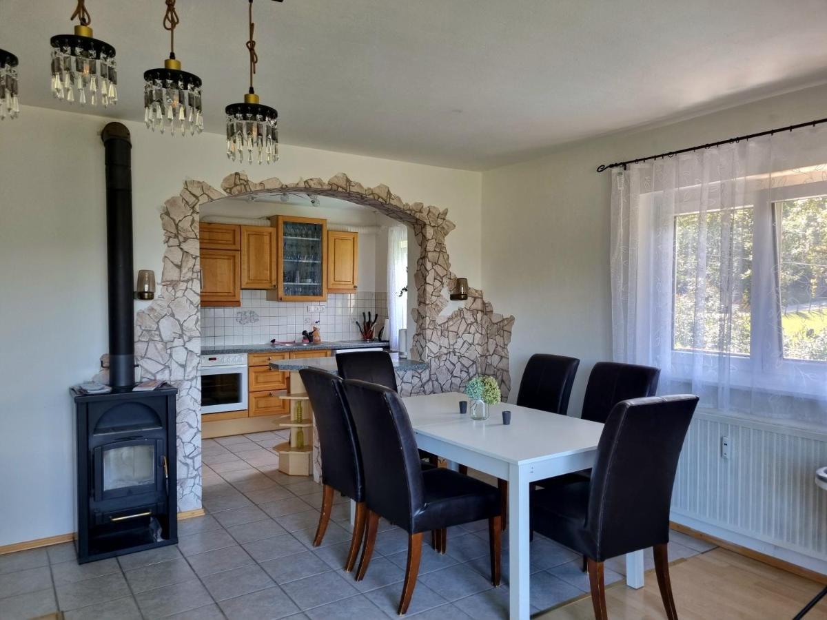 Lovely Spacious Apartment-80M2-Old Style-Tourist Area Rauth Екстериор снимка